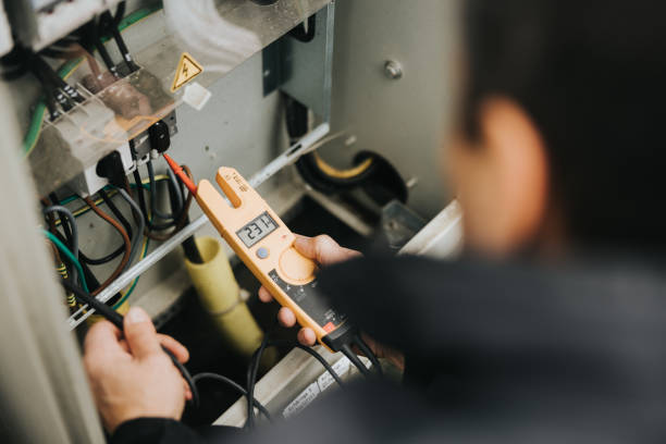 Best Circuit Breaker Repair  in New York Mills, NY